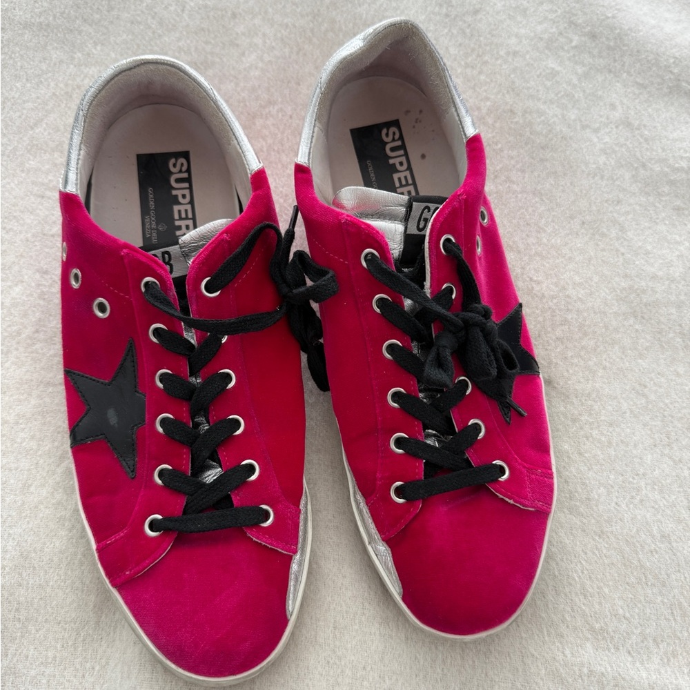 Velvet Golden Goose sneakers.